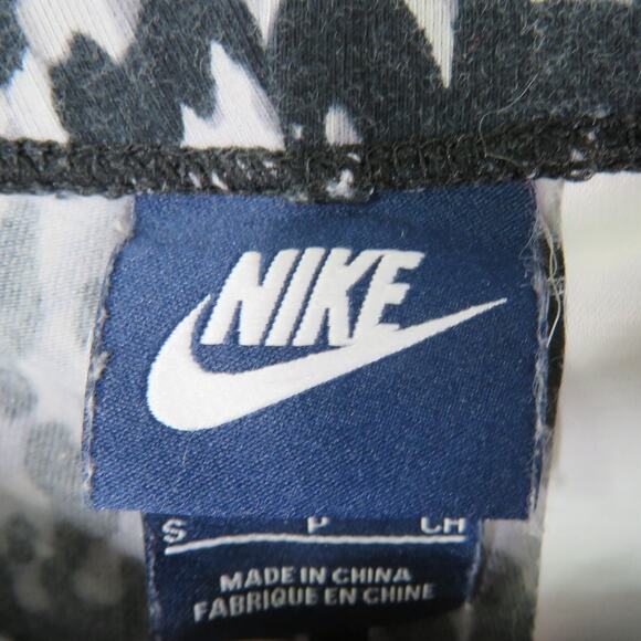 Nike Gray Leopard Print Leggings High Rise Small Animal Print Size Small - Picture 3 of 5